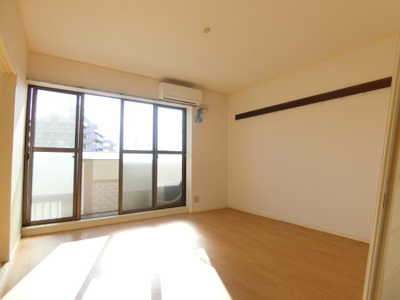 【内装】 | フローラル21