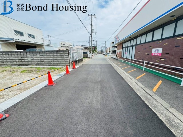 「西新町駅徒歩7分」「スーパースグ」 硯町全8棟B号地の周辺