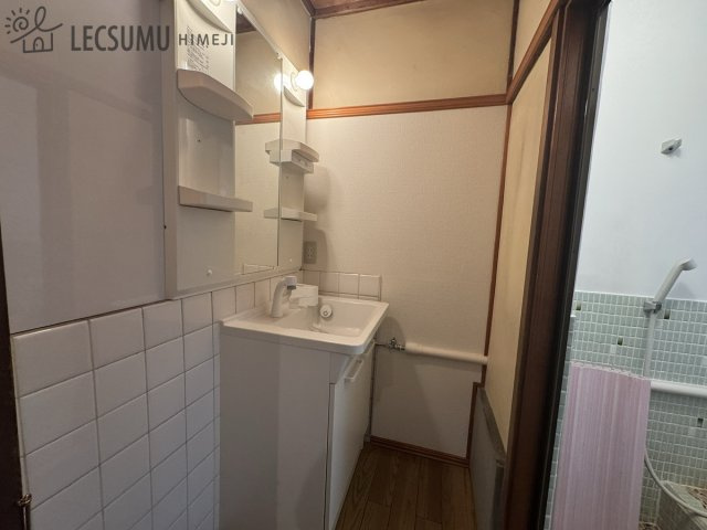 姫路市飯田3丁目/中古戸建の独立洗面台