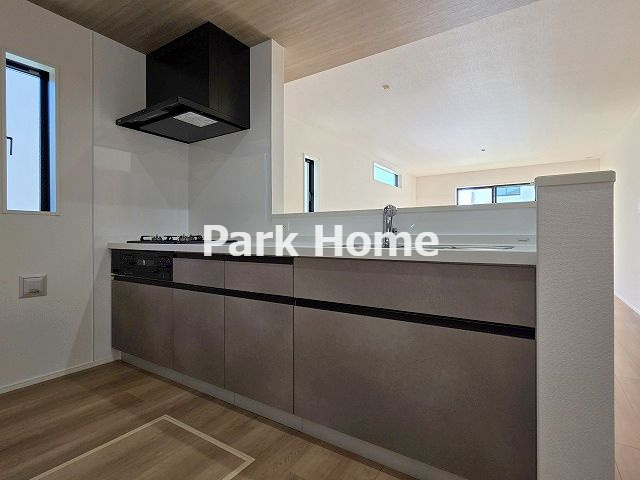 香美市土佐山田町宝町4丁目-2期5棟1-新築戸建てのキッチン