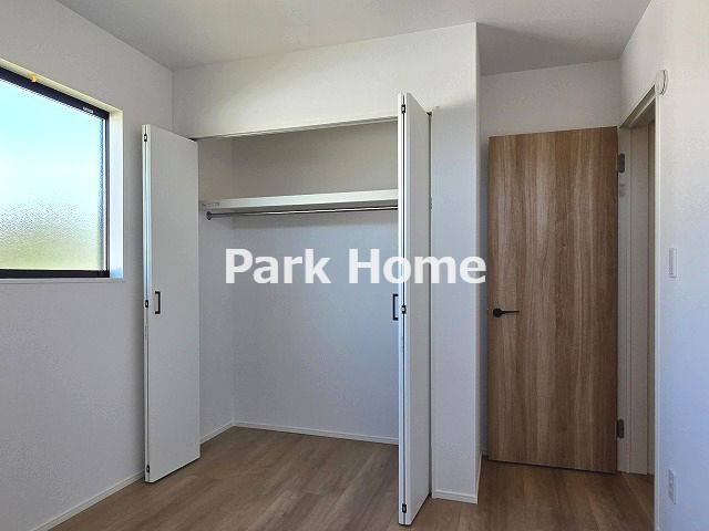 香美市土佐山田町宝町4丁目-2期5棟1-新築戸建ての収納|２F:6.25洋室クローゼット