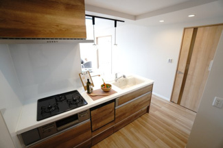 【キッチン】 |  【ハイブランドリノベ】ローレルコート古江 | 室内（2025年8月25日8：00頃）撮影