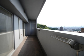 【バルコニー】 |  【ハイブランドリノベ】ローレルコート古江 | 現地（2025年8月25日8：00頃）撮影