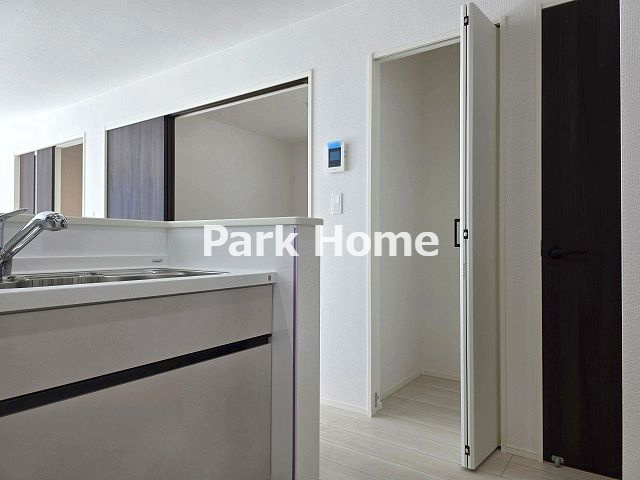 香美市土佐山田町宝町4丁目-2期5棟2-新築戸建ての収納