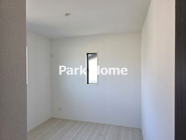 香美市土佐山田町宝町4丁目-2期5棟2-新築戸建ての洋室|２F：5.25洋室