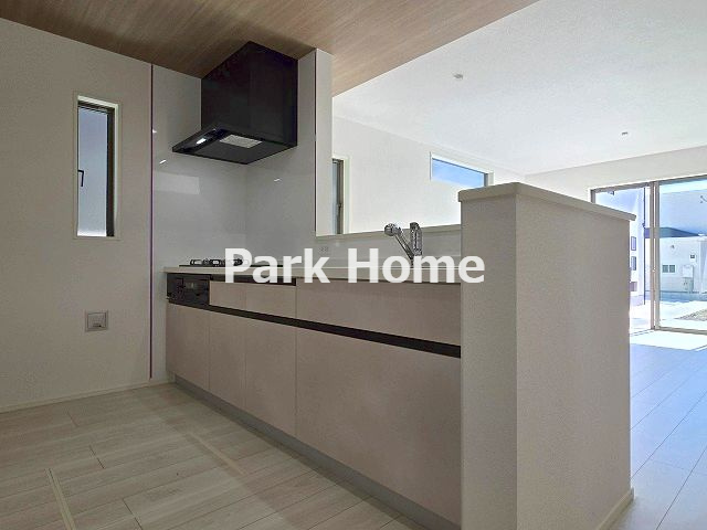 香美市土佐山田町宝町4丁目-2期5棟2-新築戸建てのキッチン