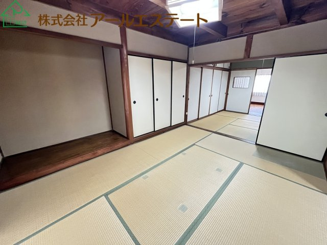 高砂市阿弥陀町南池　　中古戸建の寝室