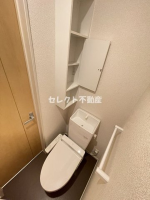 【トイレ】 | ピュアハイツ・翠Ａ | 【ピュアハイツ・翠Ａ】落ち着いた色調のトイレです