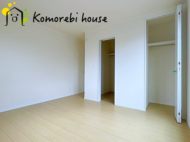 中分1丁目27番　新築一戸建て　ハートフルタウン　Aの寝室|収納2ヵ所で嬉し間取り♪
ウォークインクローゼットには季節ものを♪
