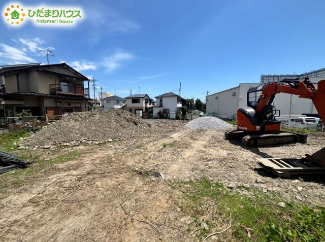 熊谷市石原　第10　新築一戸建て　リーブルガーデン　01の駐車場