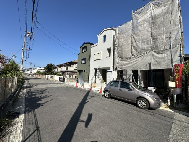 神戸市垂水区舞子台8丁目　新築戸建C号地の前面道路含む現地写真
