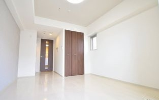 BPRレジデンス江坂の居間・リビング