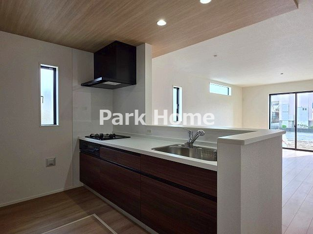 香美市土佐山田町宝町4丁目-2期5棟5-新築戸建てのキッチン|5号棟　