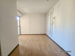 みおつくし東なんばの洋室