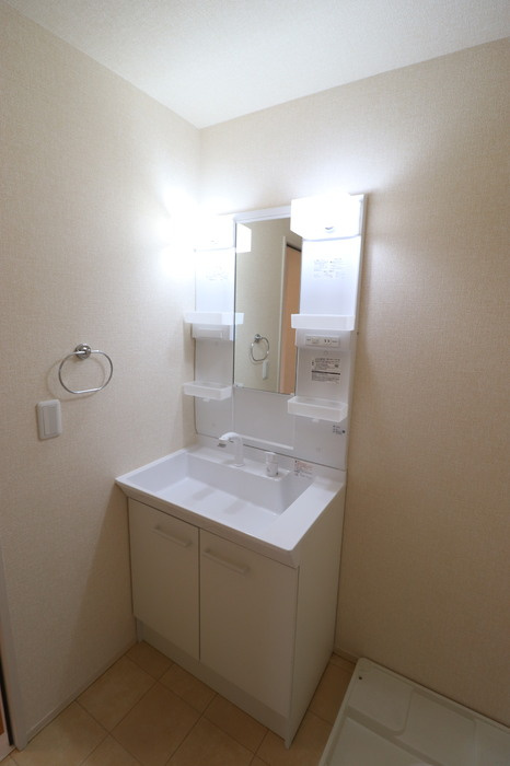 セジュール聖天　Aの独立洗面台