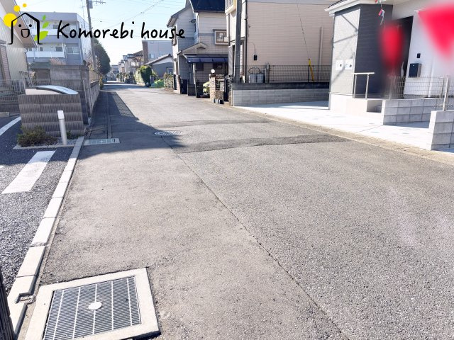 中分1丁目27番　新築一戸建て　ハートフルタウン　Bの前面道路含む現地写真|前面道路含む現地写真です