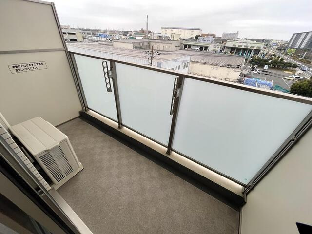【バルコニー】 | グランビューネレジデンス | ※別部屋参考写真