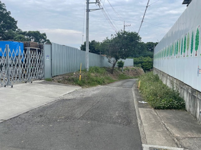 【前面道路含む現地写真】 | 棚沢売地
