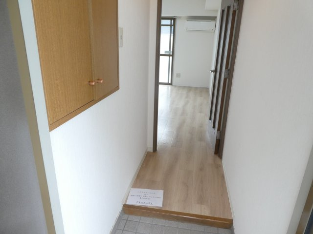 グレード山中の玄関