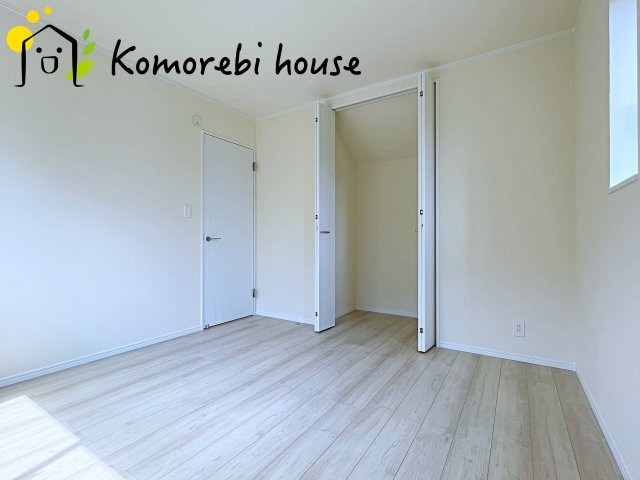 中分1丁目27番　新築一戸建て　ハートフルタウン　Cの洋室