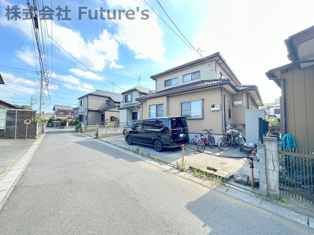 三郷市彦倉1丁目　中古戸建の前面道路含む現地写真|前面道路含む現地写真です。