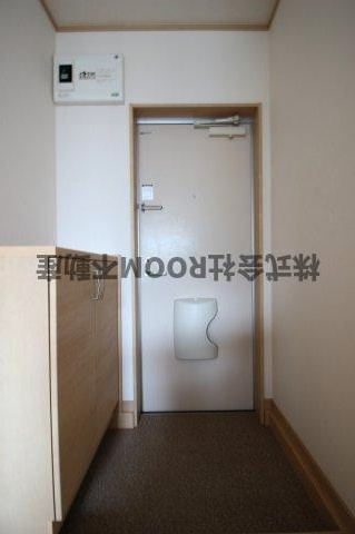 グリーンコーポ南横市の玄関|落ち着いた玄関です