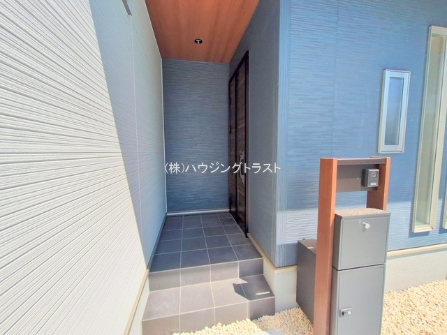 仲介手数料無料　リーブルガーデン所沢上新井・新築全5棟の玄関