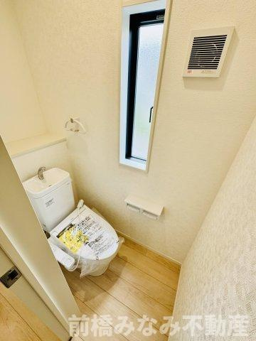 前橋市茂木町第4　限定1棟　クレイドルガーデン　新築建売のトイレ|コンパクトで使いやすいトイレです