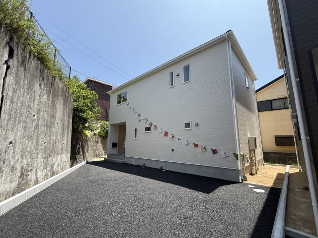 神戸市西区玉津町高津橋新築戸建１号棟