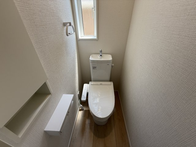 神戸市西区玉津町高津橋新築戸建３号棟のトイレ