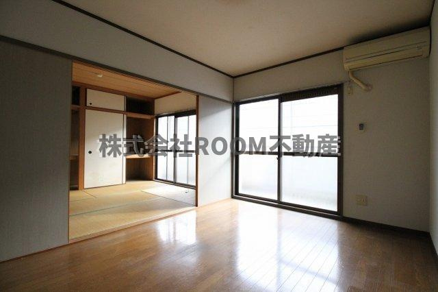 ユーミー壱番館の居間・リビング|ゆったりとしたリビングです