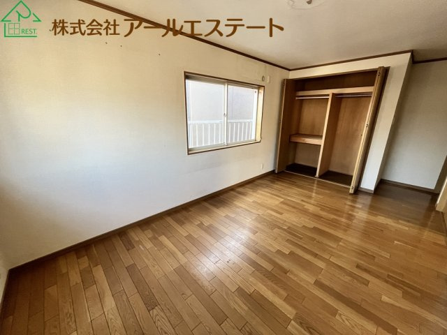 姫路市白浜町　　中古戸建の洋室