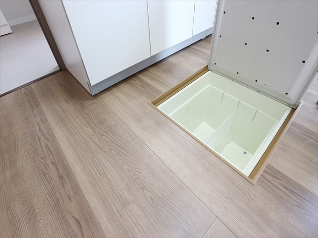 小林借家の収納