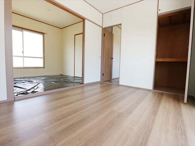 小林借家の寝室