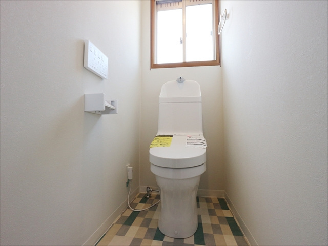 小林借家のトイレ