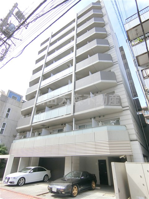 ル・リオン大鳥居の外観