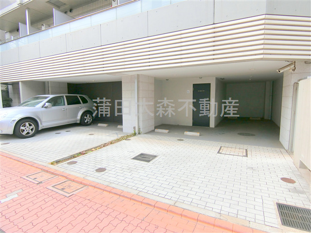 ル・リオン大鳥居の駐車場|敷地内平置き駐車場　空き状況等詳細はお問合せください。