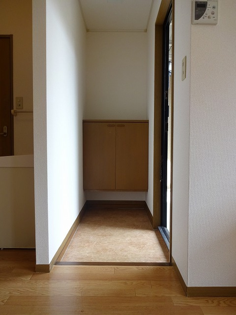 ブライティアBの玄関