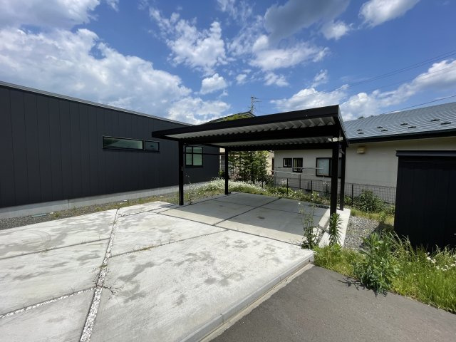 二戸郡一戸町高善寺の駐車場