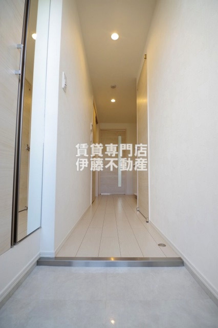 NORITAKE RISE（則武ライズ）の玄関