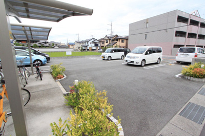 【駐車場】 | リ・フィデルⅣ