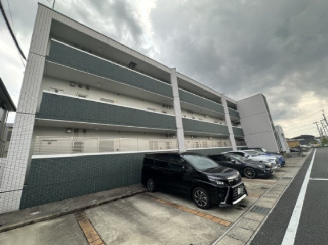 セントレア浄水の駐車場