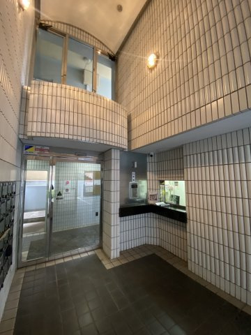 ラ・レジダンス・ド・パンテールのエントランス|エントランスです