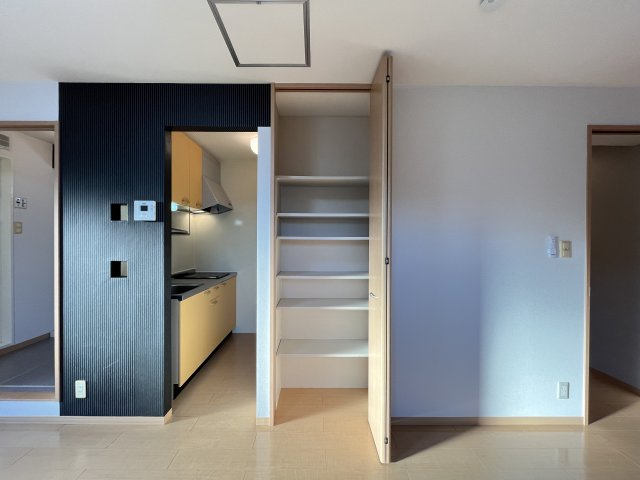 リビングタウン観音寺Ｅ棟の収納