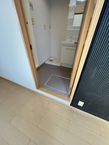 リビングタウン観音寺Ｅ棟の洗面所