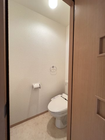 リビングタウン観音寺Ｅ棟のトイレ