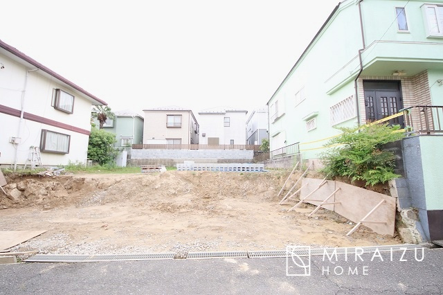 【外観】 | 平日・休日問わず、いつでもご見学が出来ます♪☆実際に見て、触れて感じる安心のお住まい探しを体験して下さい♪☆物件情報だけでなく、地域の特色などなどエリア情報もお伝え出来たら嬉しいです♪