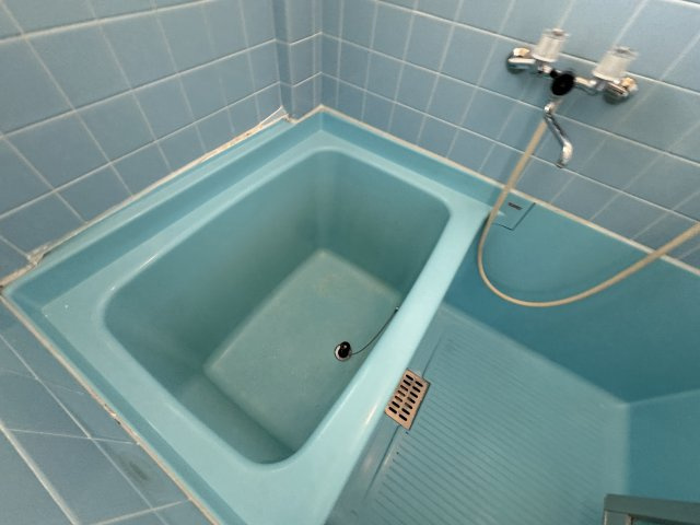 草野マンション８号館の浴室