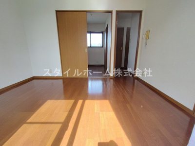 【内装】 | メゾン・ド・ベール | 別部屋写真です。