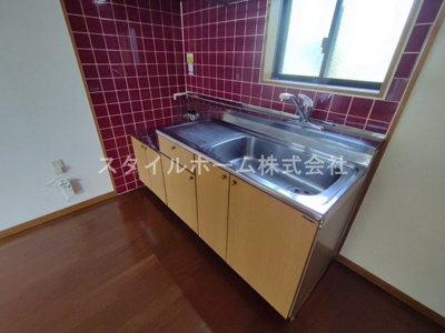 【キッチン】 | メゾン・ド・ベール | 別部屋写真です。